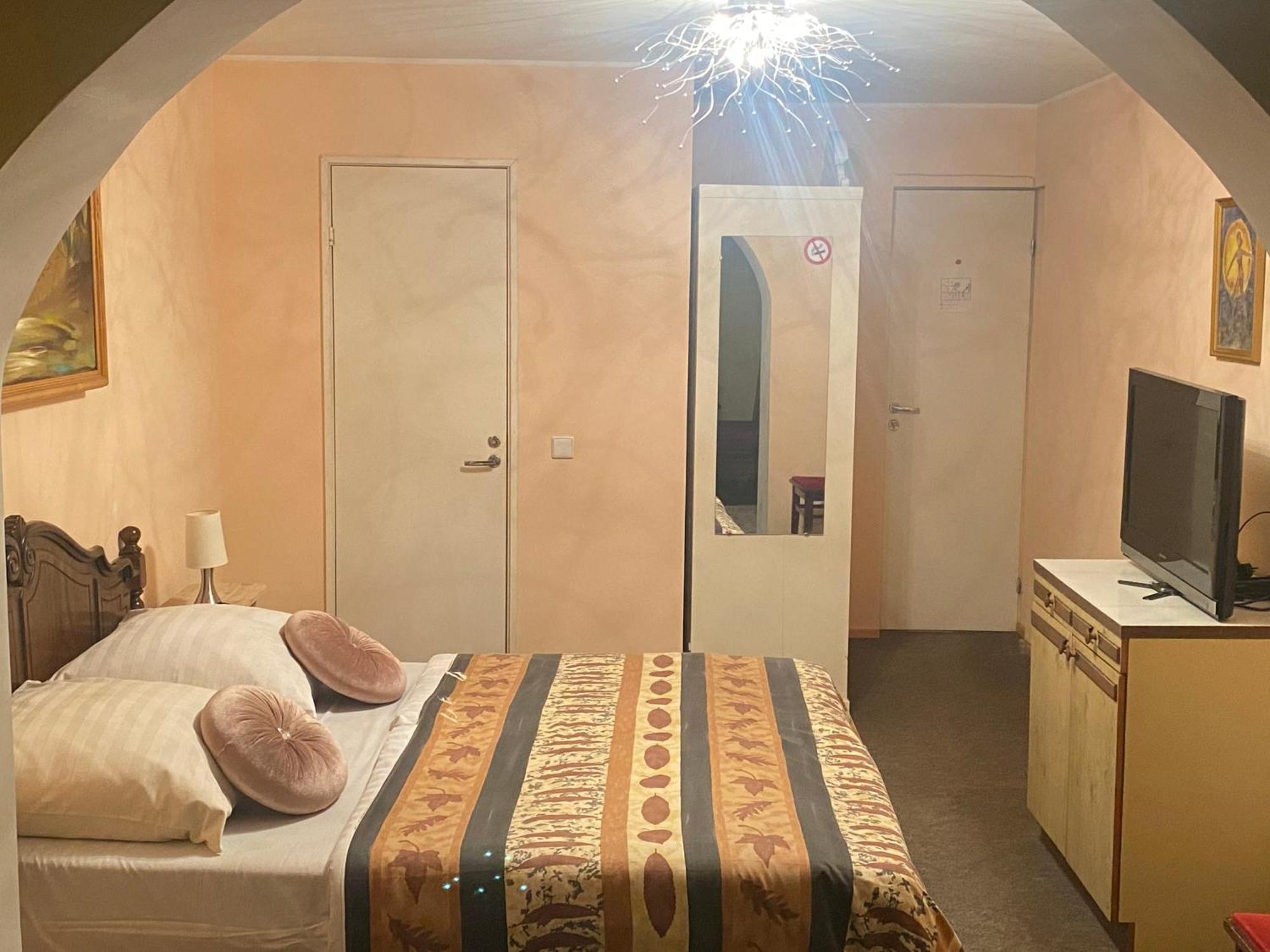 Hotel Getliin Saku Eksteriør billede