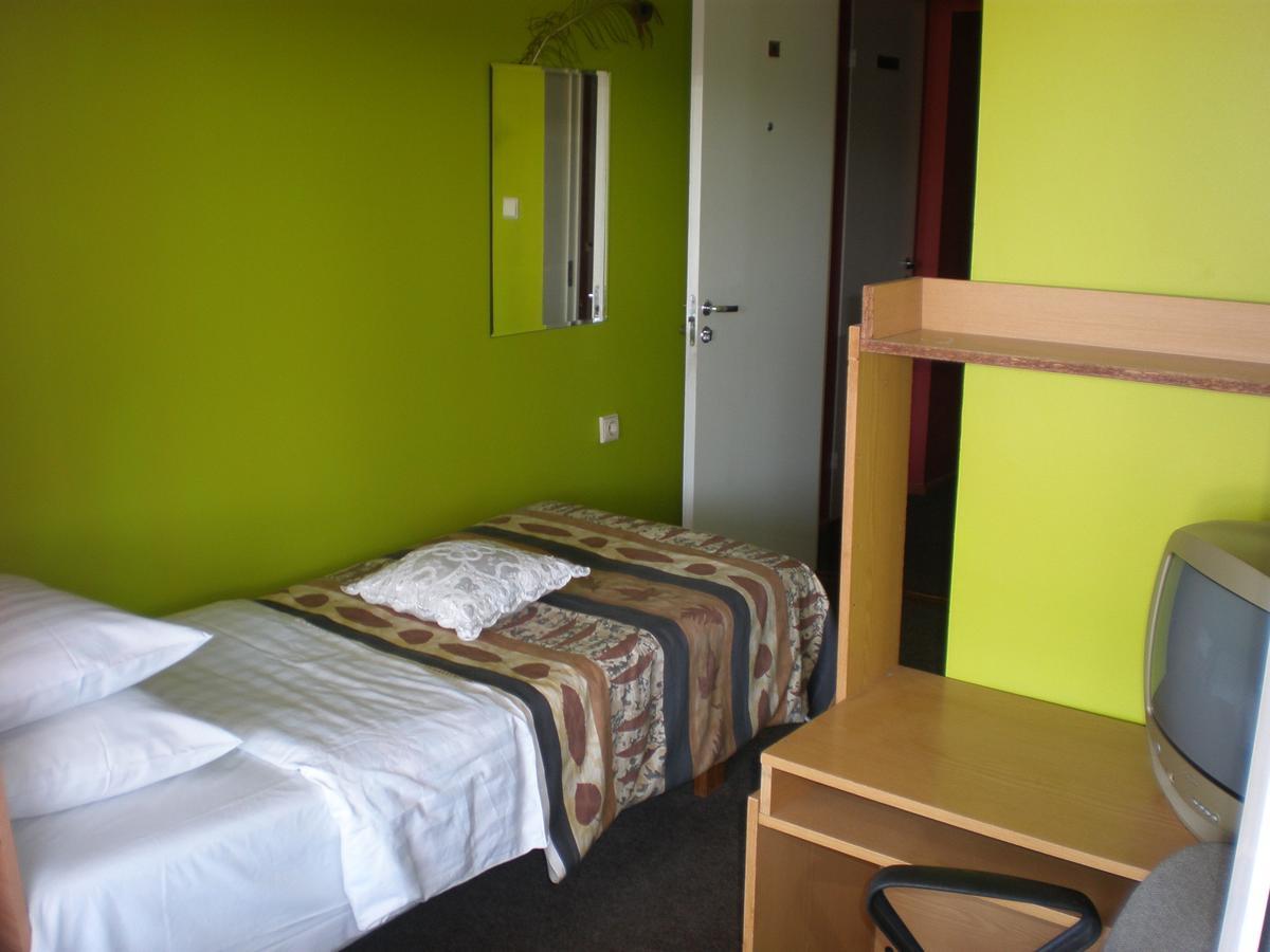 Hotel Getliin Saku Eksteriør billede